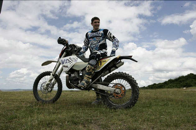 Mani Gyenes, pregătiri pentru start