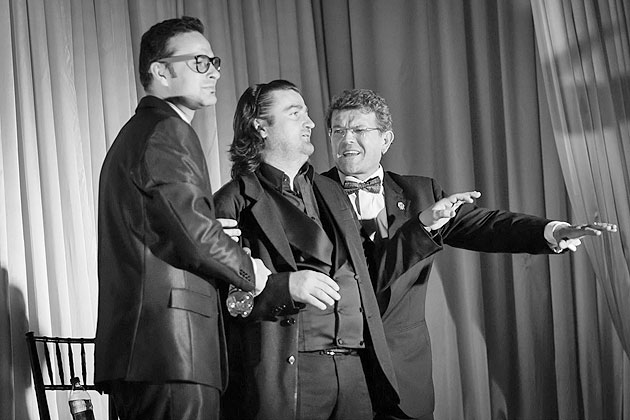 Piesa “Frumosul, Deşteptul şi Urâtul”, la Chicago