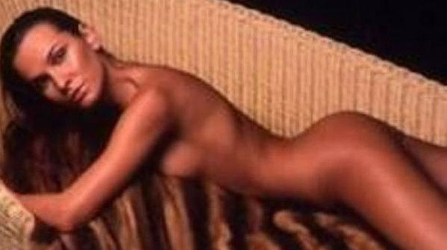 Anna Lesko, “în flăcări”