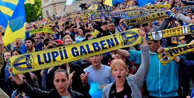 Peste 5.000 de suporteri prezenţi la aniversarea a 90 de ani de la înfiinţarea clubului Petrolul