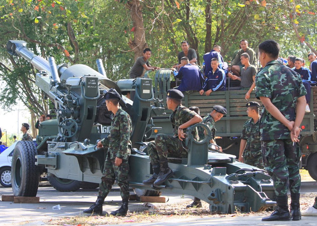 Armata din Thailanda a decretat LEGEA MARŢIALĂ