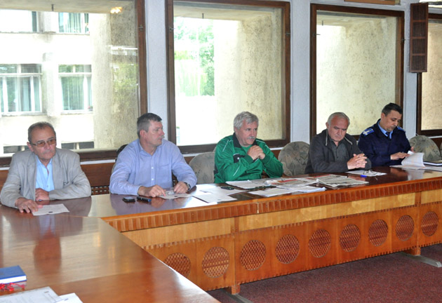 Incidentele de la meciul Dara-Vetiş dezbătute la Prefectură