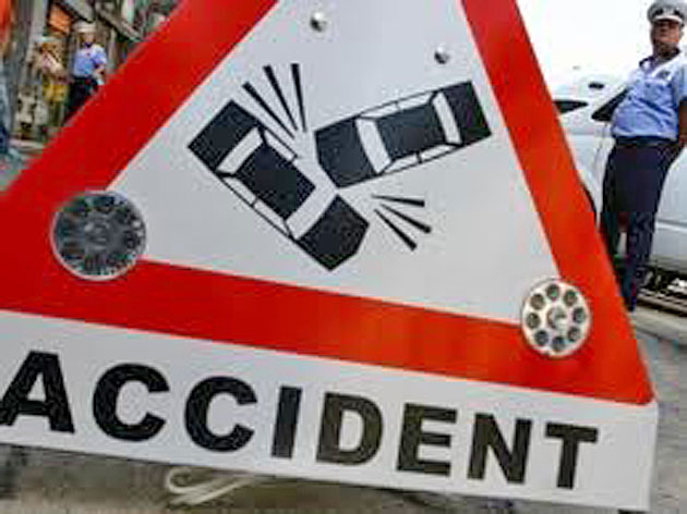 Sarabandă de accidente în weekend în judeţ