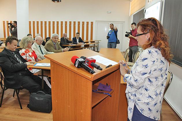 O şansă pentru absolvenţii de  învăţământ superior şi secundar