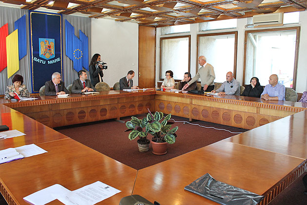 Doi proprietari pe acelaşi teren