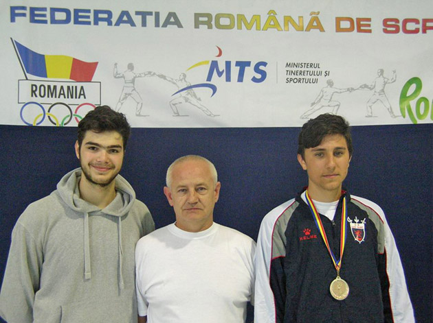 Floretă / Bronz pentru Benjamin Bodo la seniori!