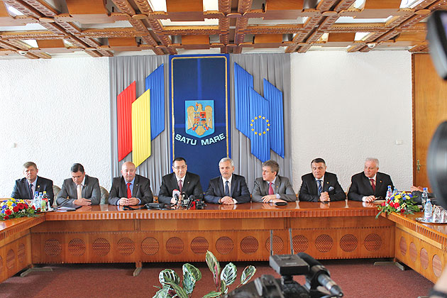 “Lansăm licitaţia pentru centura Sătmarului şi al treilea pod”