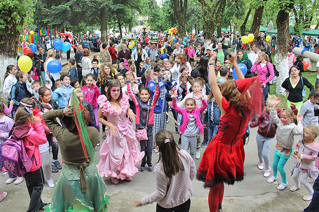 1 Iunie, sărbătorit în avans la Negreşti