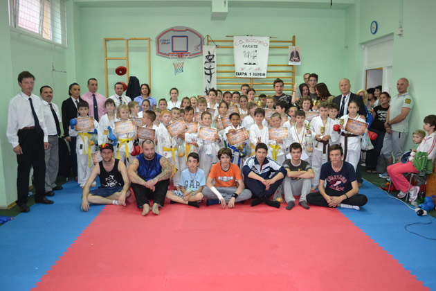 Trei cluburi s-au întrecut la Cupa 1 Iunie