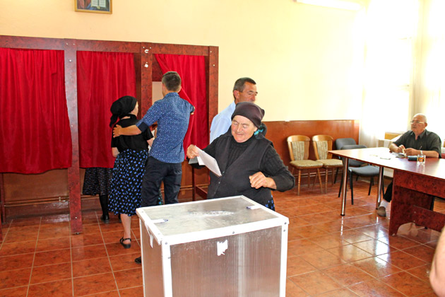 Răcşenii, cei mai conştiincioşi votanţi în Oaş