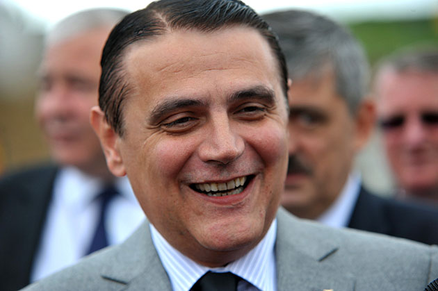 Ministrul Ovidiu Silaghi scapă de un dosar instrumentat de DNA împotriva sa