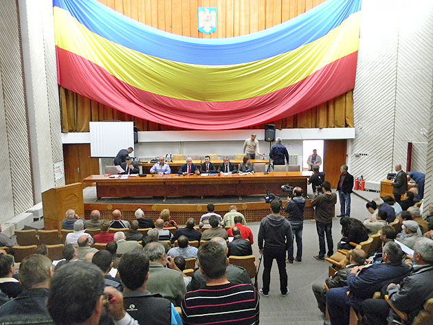 Mii de hectare de păşune au dispărut