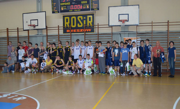 Echipa Colegiului ”Mihai Eminescu”, pe trei la Rzeszow