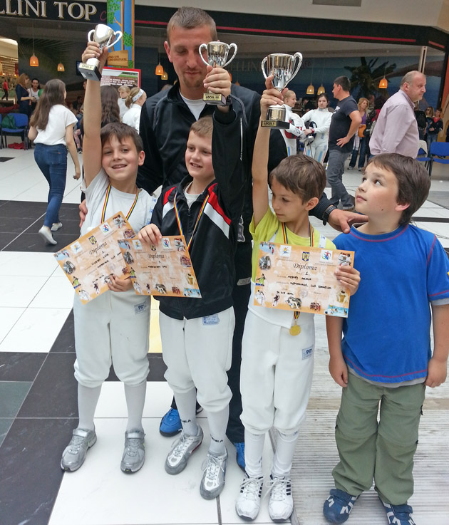 Micii scrimeri sătmăreni la putere