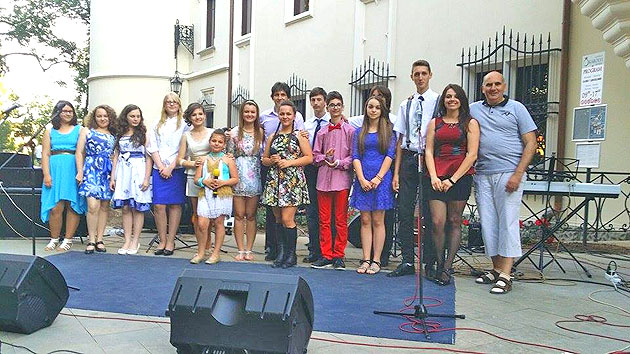 Concert de muzică uşoară „Castelanii redivivus” la Carei