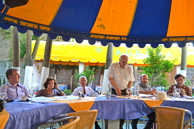 Colocviu şi prezentări de carte la Zilele “Acolada”