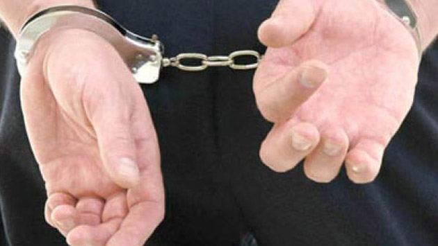 Două persoane arestate în dosarul evaziunii fiscale cu fructe şi legume