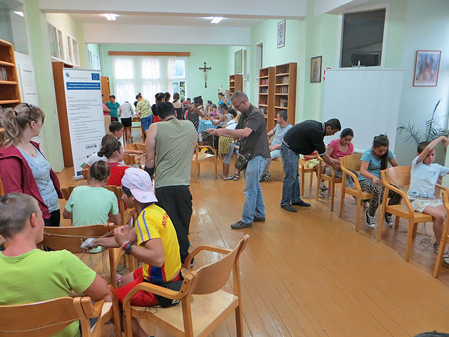 Optzeci de copii cu probleme la o tabără  internaţională la Satu Mare