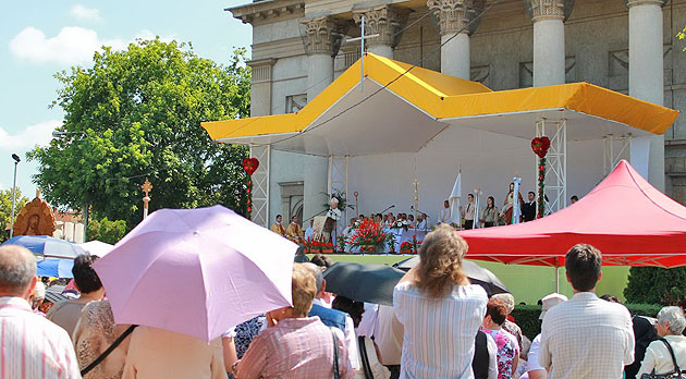 Sute de credincioşi sunt aşteptaţi la Hramul Diecezei Romano-Catolice de Satu Mare