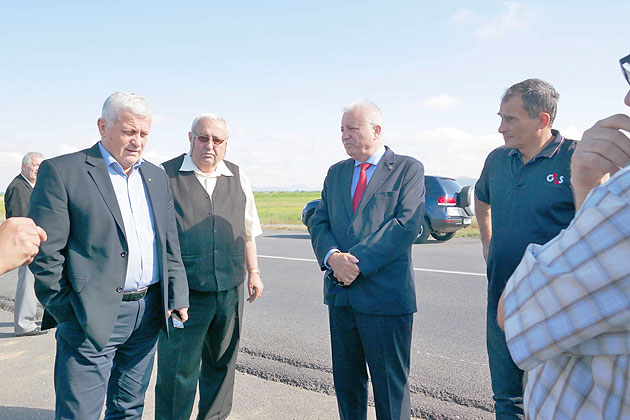 Curăţenie generală  pe Drumul Naţional 19