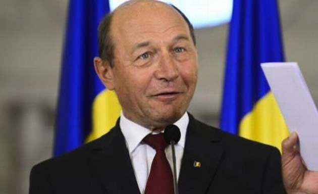 Băsescu are, faţă de 2012, mai puţini bani în conturi, dar şi tablouri, bijuterii, ceasuri mai scumpe