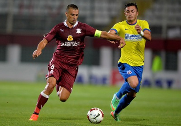 STEAUA a învins Rapid, scor 2-1, şi s-a calificat în sferturile Cupei Ligii