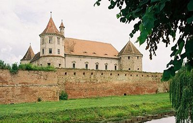 Cetatea Făgăraş, în TOP 3 al celor mai frumoase castele din lume