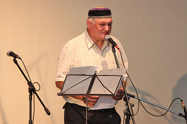 Cserey Csaba, pe noul album  al trupei Dirty Shirt