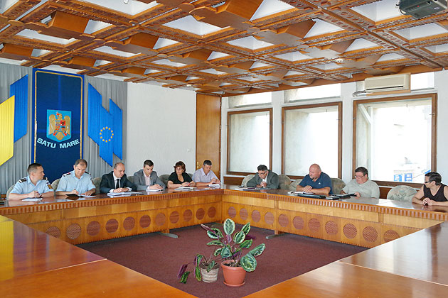 Expertiză pentru digul spart la Odoreu