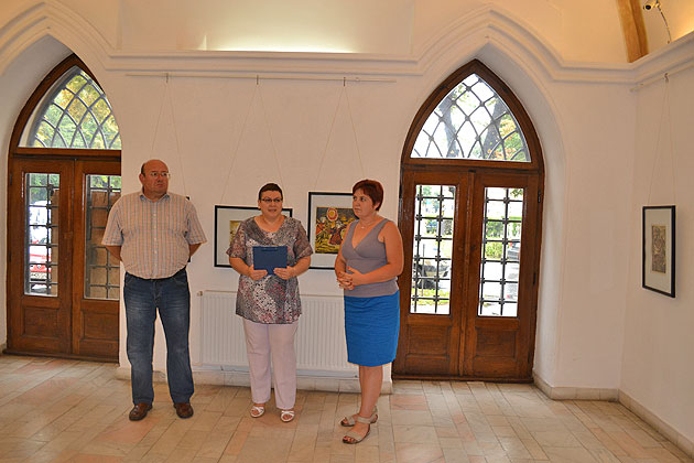 Vernisajul expoziţiei de xilogravuri a artistei Ana Iliuţ