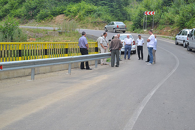 Drumul spre Luna Şes şi reţelele de apă-canalizare  au fost recepţionate