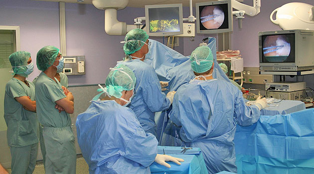Operaţii tot mai complexe la Spitalul Judeţean