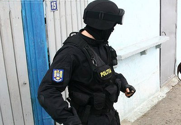 Percheziţii în Hunedoara la fostul vicepreşedinte PNL Alin Simota într-un dosar de evaziune fiscală