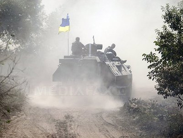 Locuitorii din Doneţk şi Lugansk, îndemnaţi să părăsească oraşele din cauza unui posibil asalt