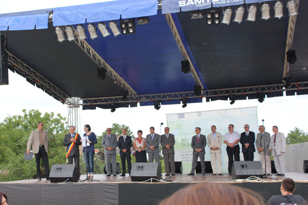 Distracţie din plin la Ziua Tăşnadului