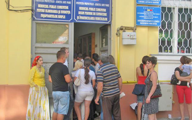 Evidenţa Populaţiei, sub asediul stranierilor