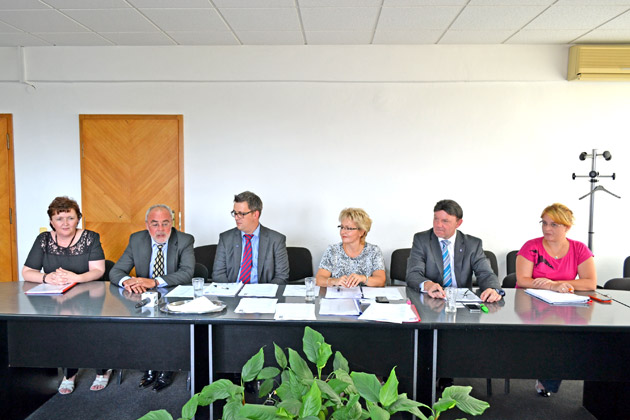 Nemţii caută poştaşi în România