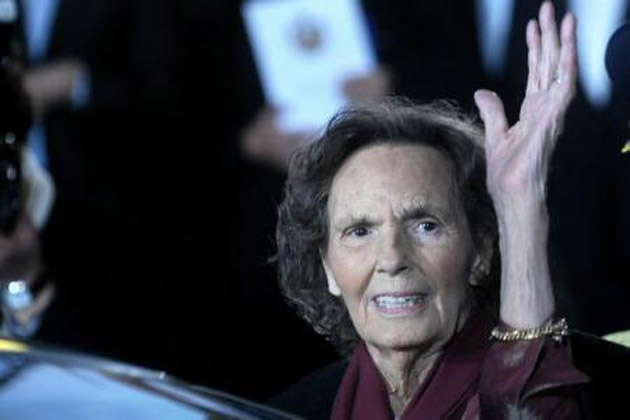 Premierul Victor Ponta i-a urat La mulți ani Reginei Ana a României