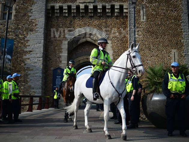 Summit NATO în Marea Britanie, la care participă 60 de şefi de stat şi de Guvern, pe fondul tensiunilor cu Moscova