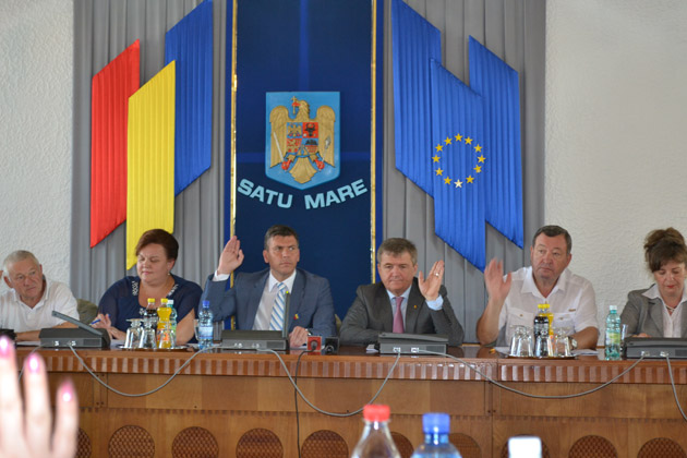 Consiliul Judeţean a împărţit 2 milioane lei primăriilor