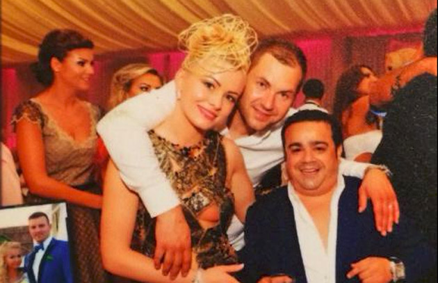 Lăutari plătiţi cu valută falsă de floarea lumii interlope din România