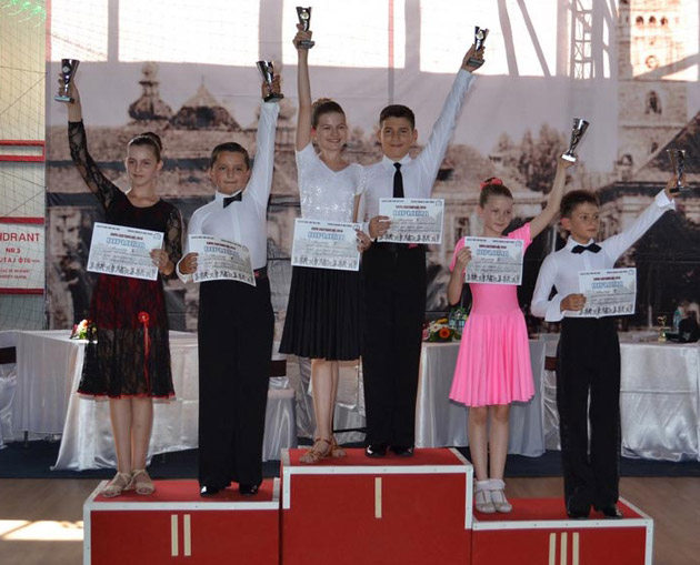 Dans sportiv / Loga Dance School, performer la Cupa Castanelor