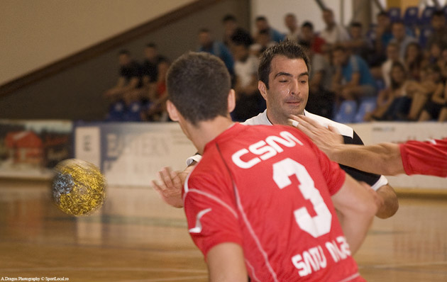 Handbal / Debut cu stângul pentru CSM Satu Mare