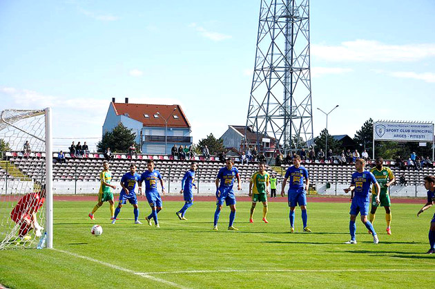 Pe mâna lui Burlacu!