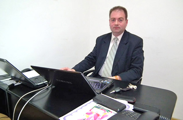 Peste 30 de directori de şcoli au fost schimbaţi