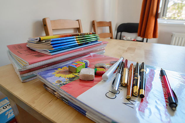 Peste 16.000 de elevi sătmăreni vor primi rechizite gratuite