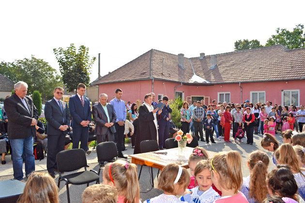 Debut de an şcolar sub auspicii bune la Supur