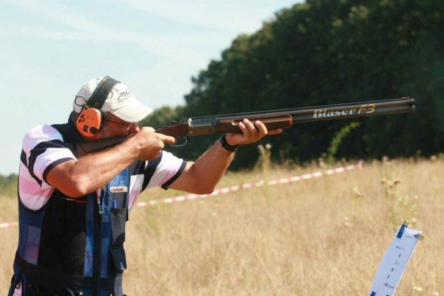 Concurs de talere-proba sporting / Trăgători din nouă ţări la Grand Prix România