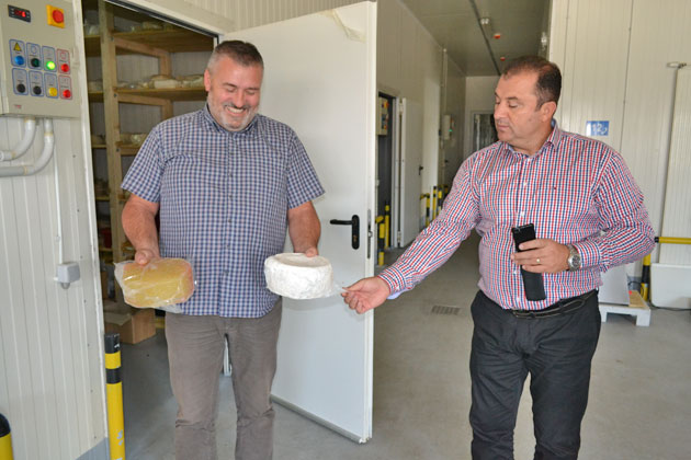 Lactate miraculoase, produse la Odoreu