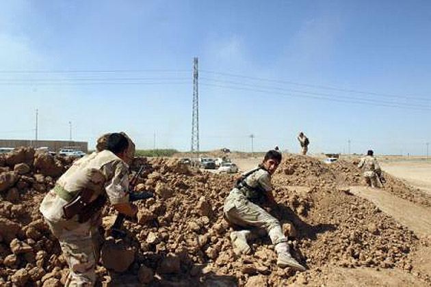 Siria: Noi lovituri aeriene asupra pozițiilor jihadiștilor în zona orașului Kobane